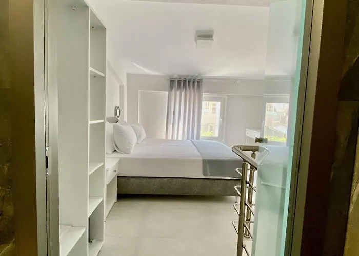 Interni Luxury Living