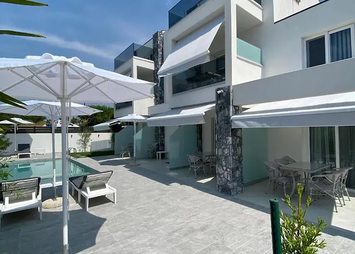 Interni Luxury Living