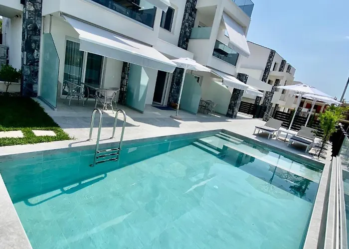 Interni Luxury Living *