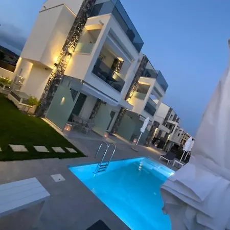 Interni Luxury Living Апартаменты Никити