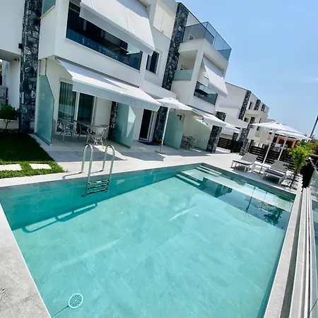 Interni Luxury Living *